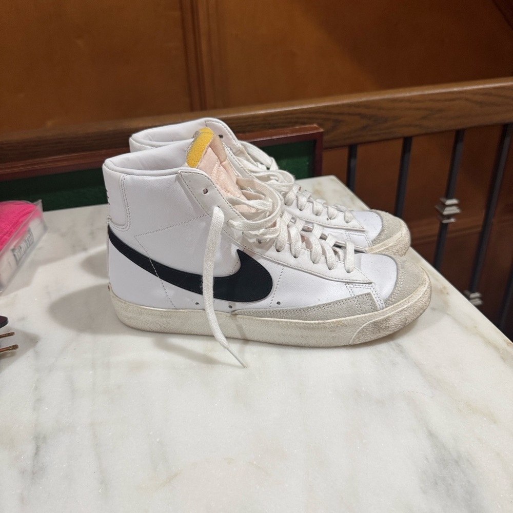 Nike White Sneakers with Black Logo